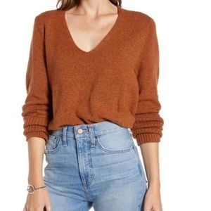 Something Navy v neck sweater